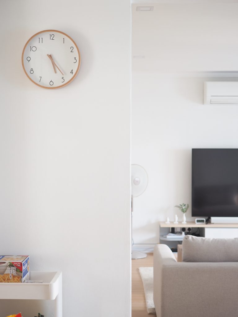 minimalist living room