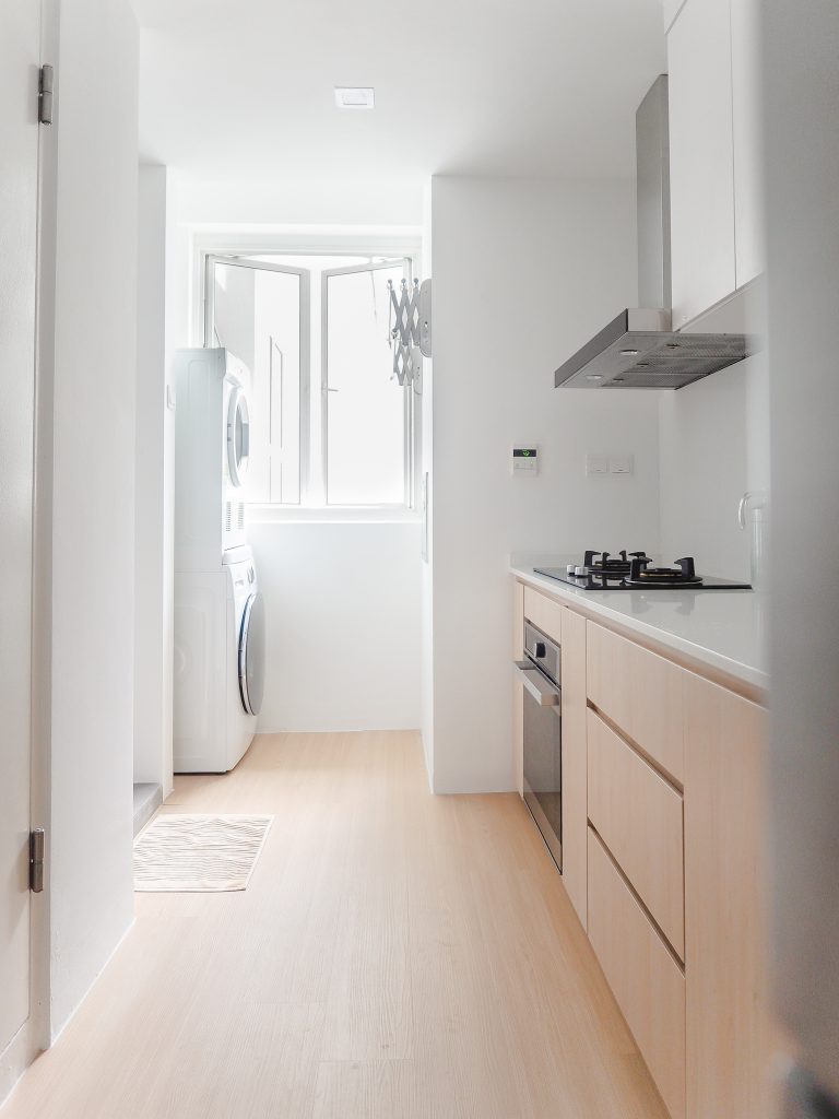 clean kitchen singapore condo